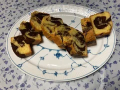 マーブルケーキ(8枚スライス・両端含む)のサムネイル