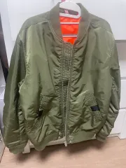 DIESEL MA-1ジャケット カーキ Lのサムネイル