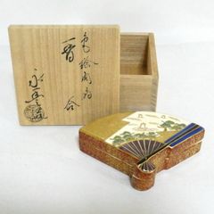 色絵松竹梅扇面香合 茶道具懐石茶箱鵬雲斎坐忘斎淡々斎即中斎茶碗棗水