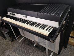 お薦め品‼️希少‼️Rhodes MARK Ⅱ 88 SUITCASE 1982年 お薦め品‼️希少‼️Rhodes MARK Ⅱ 88 SUITCASE 1982年 - メルカリ