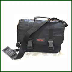 中古●ペンタックス/PENTAX●カメラバッグ ブラック ショルダー 仕切り一枚付きのサムネイル