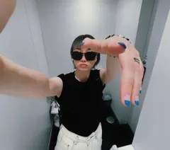 PUBLIC TOKYO パブリックトウキョウ デニムパンツ 01 アイボリー レディースのサムネイル