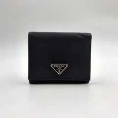 PRADA 三角ロゴプレート ナイロン ナイロン、サフィアーノレザー ブラック 三つ折り財布 シルバー