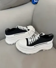 Alexander McQueen トレッド スリック スニーカーのサムネイル