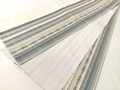 博多織 白地ぶどう唐草献上 羅 金印 八寸名古屋帯 - メルカリ
