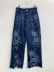 美品フレイアイディー 花柄刺繍 ストレートデニムパンツ0サイズ - メルカリ