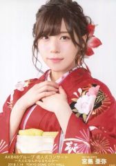 AKB48 生写真 前田敦子 風は吹いている Amazon.co.jp: AKB48 生写真