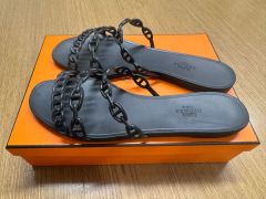 HERMES Gipsy ジプシー サンダル 36 黒シェーヌダンクル 箱 袋 - メルカリ