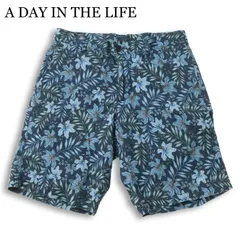 A DAY IN THE LIFE ユナイテッドアローズ 春夏★ 花柄 総柄 ハーフ ショート パンツ Sz.M メンズ ネイビーのサムネイル