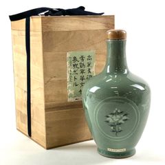 ニッカ 高麗青磁 雲鶴草華文様 600ml 古酒 ランクAB - メルカリ