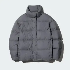 M 24fw UNIQLO パウダー ソフト ダウン ジャケットのサムネイル