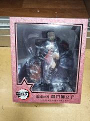R*A様 鷹村の胸像 フィギュア 約10cm - メルカリ