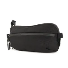 Aer エアー バッグ | コーデュラ バリスティック ナイロン クロスボディ バッグ (Day Sling2) | Travel Collection | ブラック 黒 | ブランド カバン【メンズ】【中古】のサムネイル