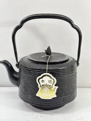 s26t-0054y【中古】【未使用】岩鋳　南部鉄器　鉄瓶　急須　寸胴型のサムネイル