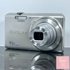 美品】CASIO EXILIM EX-Z770 シルバー 1410万画素 光学5倍ズーム 広角