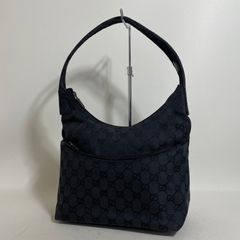 極美品 GUCCI アクセサリーポーチ GGキャンバス ブラック バッグ