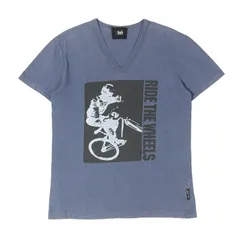 D&G ディー&ジー Tシャツ ヘザーダークブルー サイズ:48 | グラフィック ロゴ Vネック Tシャツ | トップス カットソー 半袖 | イタリア製【メンズ】【中古】のサムネイル