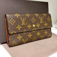 d49 ポルト トレゾール ポルトフォイユ インターナショナル 旧型 ルイ 
