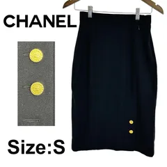 CHANEL BOUTIQUE ゴールドCCボタン タイトスカート ブラック ミディ丈のサムネイル