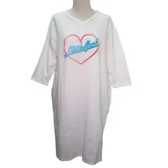 ミルクフェド MILKFED. 五分袖 Tシャツワンピース ロング Vネック ネオンカラー ハート刺繍 ポケット ONESIZE ホワイト R022502268 0410のサムネイル