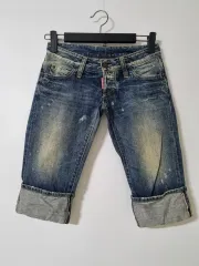 28) DSQUARED2 セルビッジ ウォッシュ ダメージデニム 生デニム ブランド ハーフパンツのサムネイル