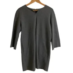 美品 Theory luxe セオリーリュクス BLUFF キーネックワンピース サイズ40 グレー レディース 古着 中古 USEDのサムネイル