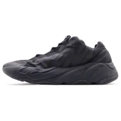 YEEZY (イージー) Boost 700 MNVN Black アディダス イージーブースト700 MNVN ブラック ミッドカットスニーカー ブラック FV4440のサムネイル