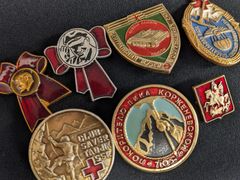 金属工芸複製品：昔のドイツのバッジ6種 - メルカリ