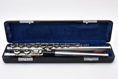 SILVER YAMAHA YFL-411 フルート 日本製 - メルカリ