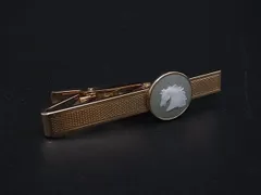 ■美品■ WEDGWOOD ウェッジウッド ジャスパー ホース タイクリップ ネクタイピン アクセサリー ゴールド系 DN4116のサムネイル