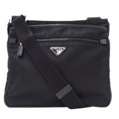 プラダ PRADA バッグ メンズ レディース ブランド ショルダーバッグ ナイロン ブラック 黒 お出かけ おしゃれ 大人 シンプル 【中古】