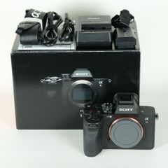 撮影回数300回未満 SONY α7CR フルサイズミラーレス一眼カメラ 超美品