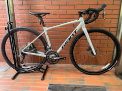 GIRw43) Giant CONTEND AR 4 (Claris) ジャイアント ロードバイク 中古
