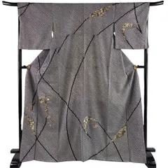 【美品】訪問着 身丈167.5cm 裄丈67cm M 袷 草花 刺繍 絞り 黒 正絹 秀品 【中古】のサムネイル