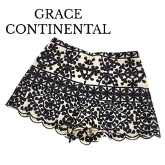GRACE CONTINENTAL グレースコンチネンタル ショートパンツ ベージュ ブラック 刺繍 フラワー サイズジップアップ 麻 サイズ36 レディースのサムネイル
