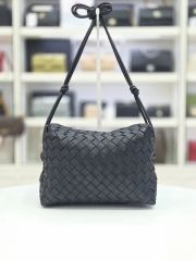 BOTTEGA ボッテガ ノットゥルノ ブラック 新品 - メルカリ