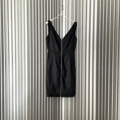 アクネワンピースのサムネイル