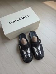 アワーレガシー OUR LEGACY BLUNT スクエアトウ レザーミュール - メルカリ