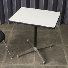 ハーマンミラー Herman Miller コントラクトベース テーブル イームズ