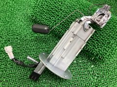FTR223 シート ホンダ 純正 中古 MC34 張替済 修復素材に ノーマル