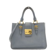 miu miu ミュウミュウ バックロゴプリントフーデットナイロン