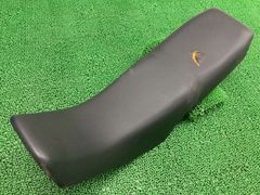 DトラッカーX 純正シート KLX250（08〜16年）互換性あり DトラッカーX 純正シート KLX250（08〜16年）互換性あり - メルカリ
