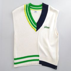 新品 prince プリンス ベスト ニット⭐︎ - メルカリ