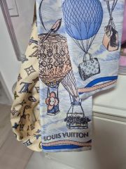 LOUIS VUITTON バンドー スカーフ 気球柄 - メルカリ