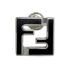 2026年最新】fendi ピアス 片耳の人気アイテム - メルカリ