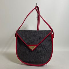 2607-30｜イヴサンローラン ショルダーバッグ レザー ブラック - メルカリ