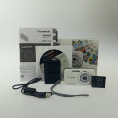 Panasonic デジカメ LUMIX DMC-S2 ホワイト - メルカリ