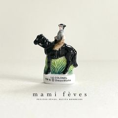 페이브 검은 말과 대령 프랑스 페이브 미니어처 도기 m-2901