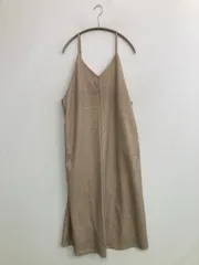 HONEYSUCKLE ROSE ハニーサックルローズ ワンピース M-L ベージュ 無地 袖なし ひざ丈 フレア レディースのサムネイル