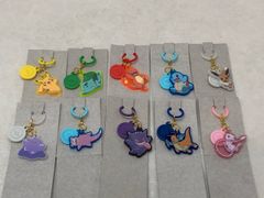 ポケットモンスター アクリルカラビナコレクション BUG OUT! - メルカリ